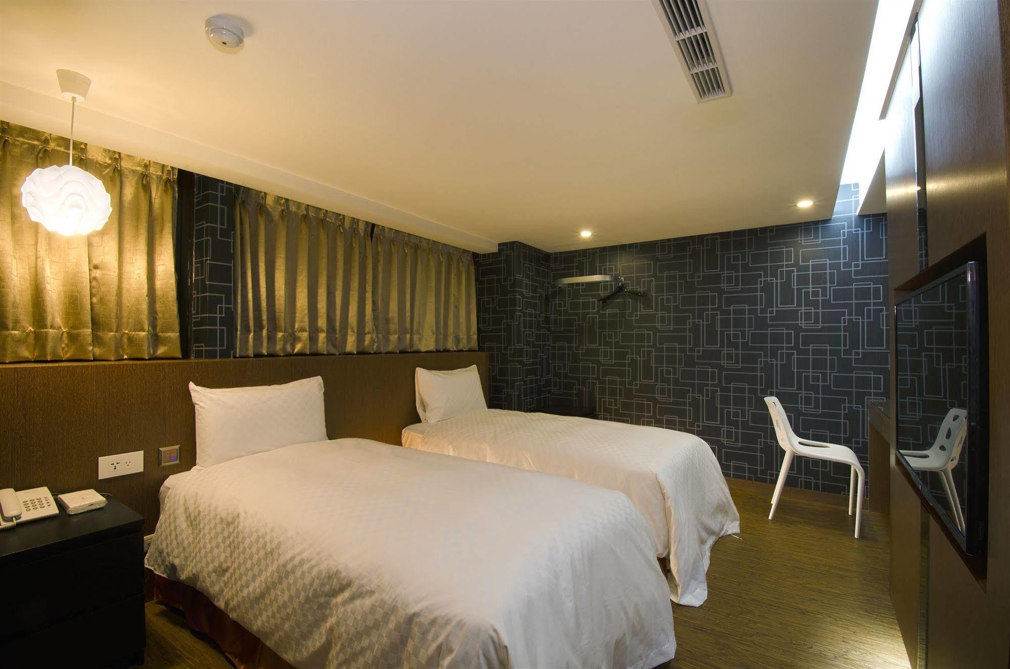 New Stay Inn II - Nanxi Taipei Extérieur photo